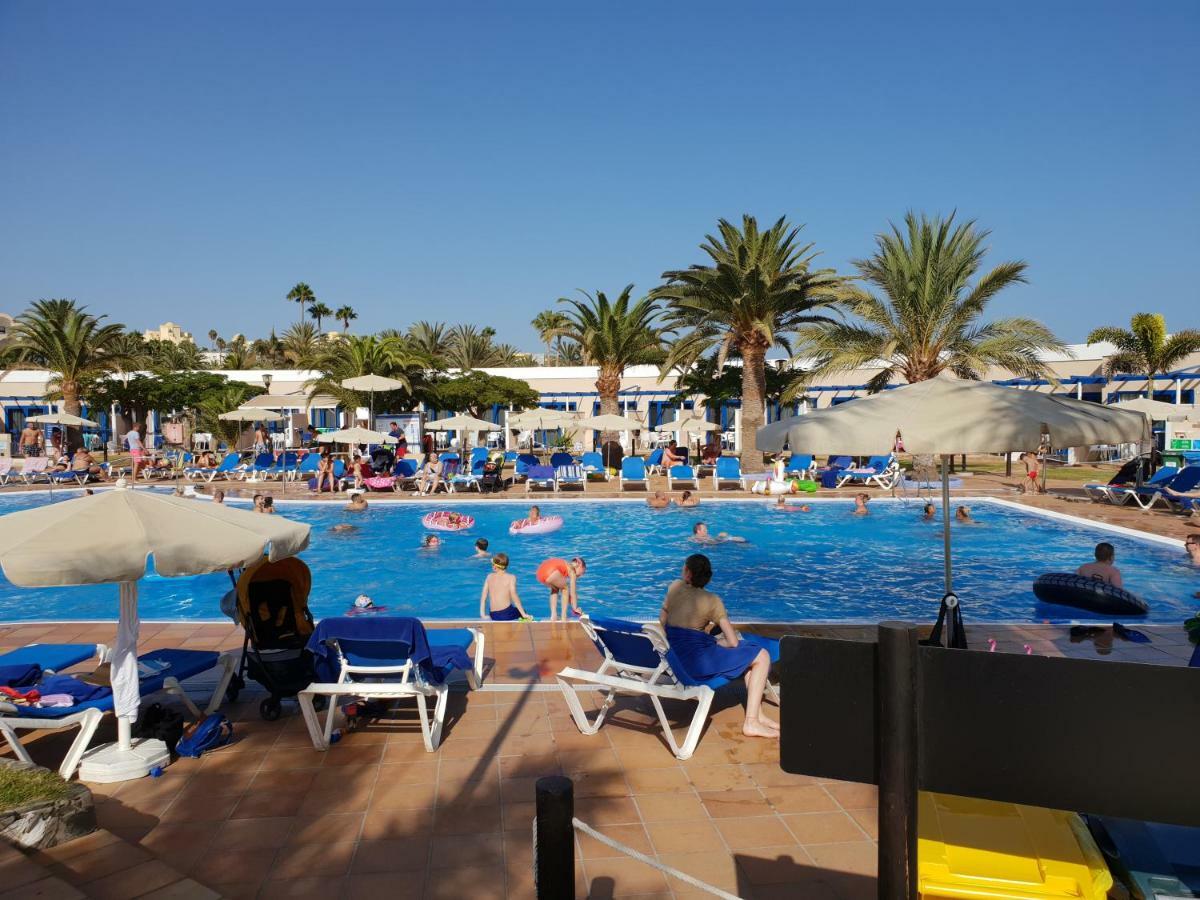 פלאייה דל אינגלז Apartamentos Playa Feliz מראה חיצוני תמונה